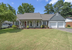 5760 MONTPELIER DR, Bartlett, Tennessee 38134, 4 Bedrooms Bedrooms, 8 Rooms Rooms,2 BathroomsBathrooms,Residential,For Sale,MONTPELIER,10224285