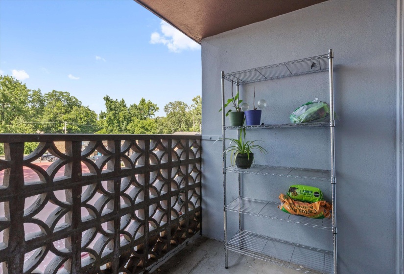 2277 UNION AVE, Memphis, Tennessee 38104, 1 Bedroom Bedrooms, 3 Room Rooms,1 BathroomBathrooms,Residential,For Sale,UNION,0,10224290
