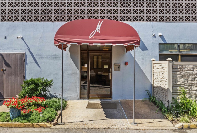2277 UNION AVE, Memphis, Tennessee 38104, 1 Bedroom Bedrooms, 3 Room Rooms,1 BathroomBathrooms,Residential,For Sale,UNION,0,10224290