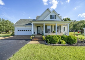 15 JH WINBORN LN, Savannah, Tennessee 38372, 3 Bedroom Bedrooms, 8 Room Rooms,2.1 BathroomBathrooms,Residential,For Sale,JH WINBORN,0,10224293 15 JH WINBORN LN, Savannah, Tennessee 38372, 3 Bedroom Bedrooms, 8 Room Rooms,2.1 BathroomBathrooms,Residential,For Sale,JH WINBORN,0,10224293