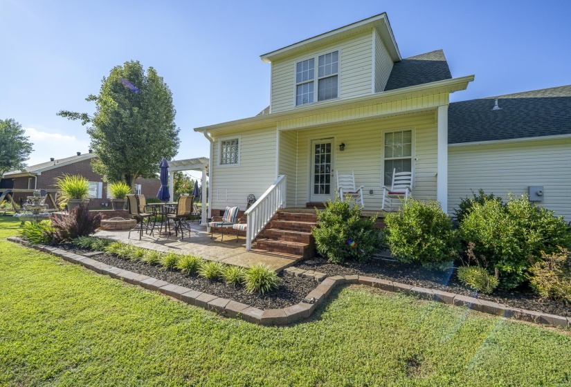 15 JH WINBORN LN, Savannah, Tennessee 38372, 3 Bedroom Bedrooms, 8 Room Rooms,2.1 BathroomBathrooms,Residential,For Sale,JH WINBORN,0,10224293