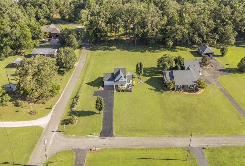 15 JH WINBORN LN, Savannah, Tennessee 38372, 3 Bedroom Bedrooms, 8 Room Rooms,2.1 BathroomBathrooms,Residential,For Sale,JH WINBORN,0,10224293