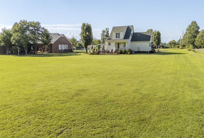 15 JH WINBORN LN, Savannah, Tennessee 38372, 3 Bedroom Bedrooms, 8 Room Rooms,2.1 BathroomBathrooms,Residential,For Sale,JH WINBORN,0,10224293