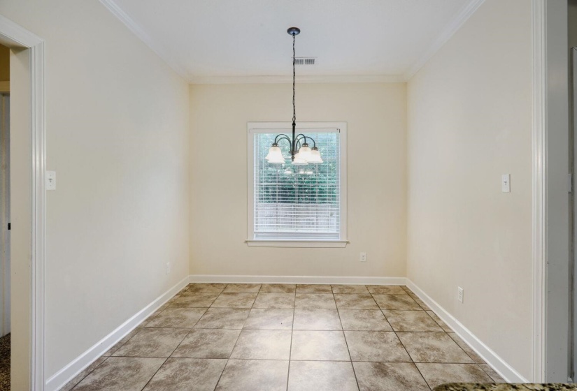 7935 COUNTRY LAKE DR, Bartlett, Tennessee 38133, 5 Bedroom Bedrooms, 8 Room Rooms,3 BathroomBathrooms,Residential,For Sale,COUNTRY LAKE,0,10224294