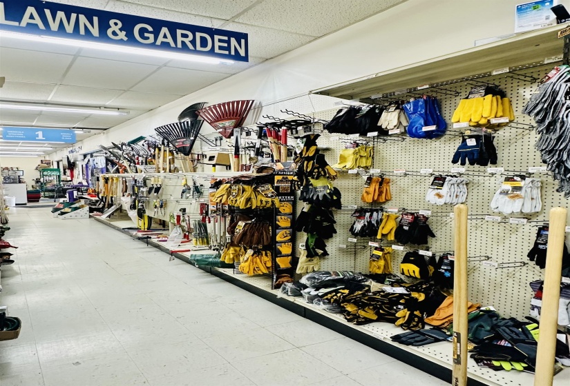 234 MAPLE ST, Adamsville, Tennessee 38310-1823, 0 , 0 ,0,Commercial/industrial,For Sale,MAPLE,0,10224346