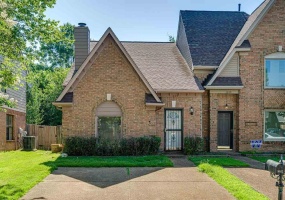 1602 SORGHUM MILL DR, Memphis, Tennessee 38016, 3 Bedrooms Bedrooms, 6 Rooms Rooms,2 BathroomsBathrooms,Rental Properties,For Sale,SORGHUM MILL,10224324 1602 SORGHUM MILL DR, Memphis, Tennessee 38016, 3 Bedrooms Bedrooms, 6 Rooms Rooms,2 BathroomsBathrooms,Rental Properties,For Sale,SORGHUM MILL,10224324