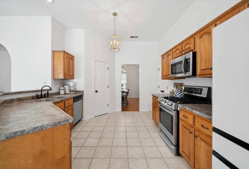 15 BAILEY RIDGE LN, Rossville, Tennessee 38066, 3 Bedrooms Bedrooms, 9 Rooms Rooms,2 BathroomsBathrooms,Residential,For Sale,BAILEY RIDGE,10223973