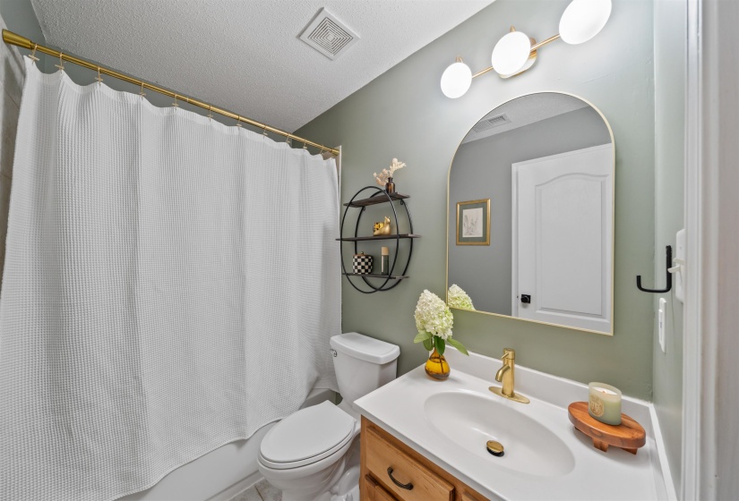 15 BAILEY RIDGE LN, Rossville, Tennessee 38066, 3 Bedrooms Bedrooms, 9 Rooms Rooms,2 BathroomsBathrooms,Residential,For Sale,BAILEY RIDGE,10223973