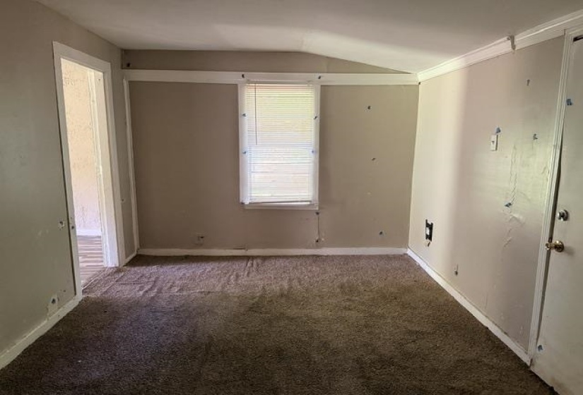 2170 HILLSIDE AVE, Memphis, Tennessee 38127, 3 Bedrooms Bedrooms, 5 Rooms Rooms,2 BathroomsBathrooms,Residential,For Sale,HILLSIDE,10224296