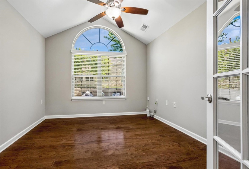Could be a separate dining room, office or a 3rd bd