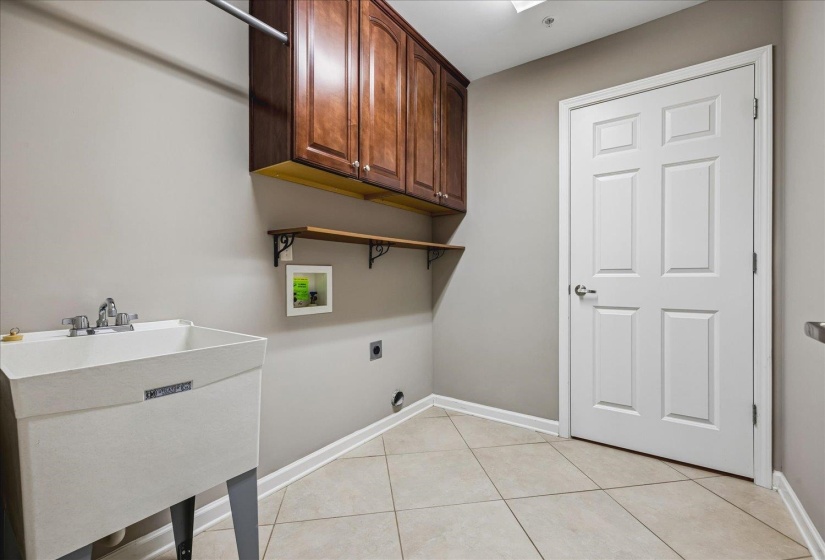 1616 SOUTHFIELD CIR, Memphis, Tennessee 38016, 2 Bedrooms Bedrooms, 7 Rooms Rooms,2 BathroomsBathrooms,Residential,For Sale,SOUTHFIELD,10224298