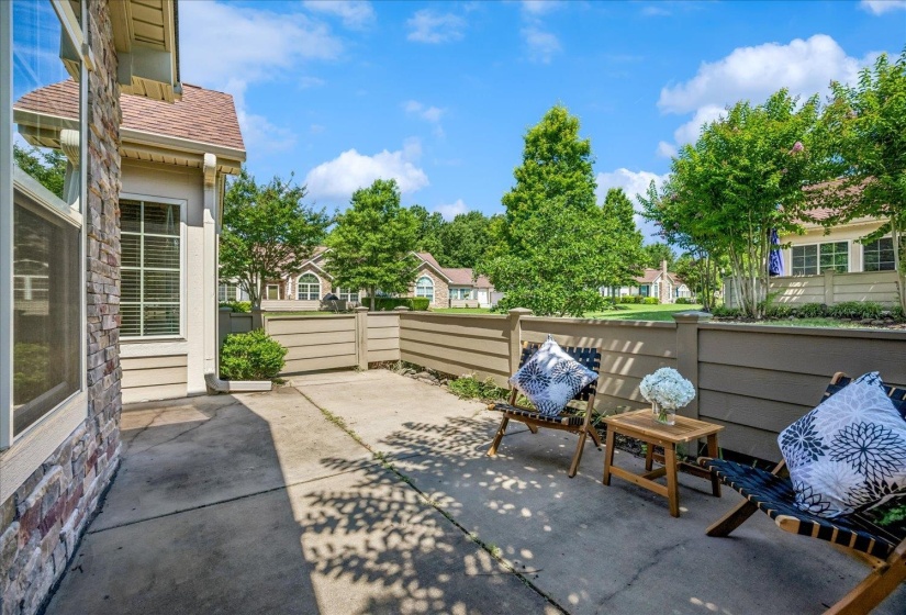 1616 SOUTHFIELD CIR, Memphis, Tennessee 38016, 2 Bedrooms Bedrooms, 7 Rooms Rooms,2 BathroomsBathrooms,Residential,For Sale,SOUTHFIELD,10224298