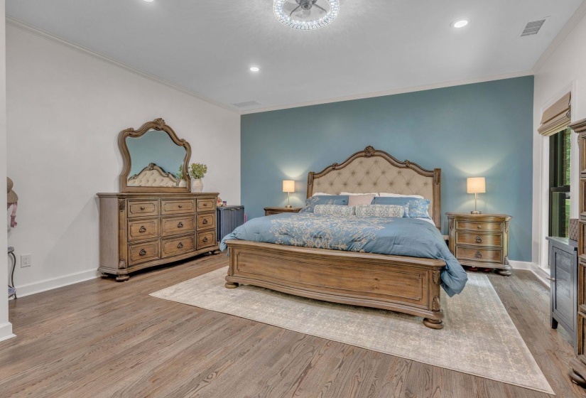 4540 PLANTERS TRACE LN, Collierville, Tennessee 38017, 5 Bedrooms Bedrooms, 9 Rooms Rooms,3.1 BathroomsBathrooms,Residential,For Sale,PLANTERS TRACE,10224301