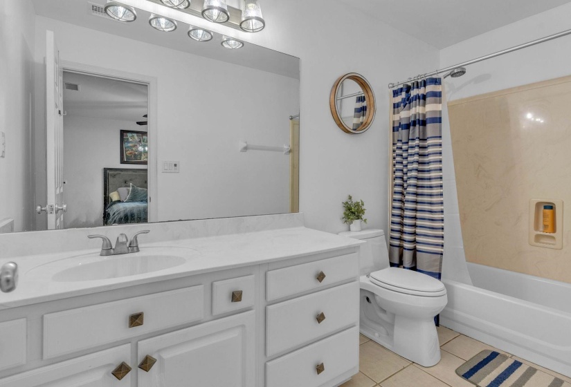 4540 PLANTERS TRACE LN, Collierville, Tennessee 38017, 5 Bedrooms Bedrooms, 9 Rooms Rooms,3.1 BathroomsBathrooms,Residential,For Sale,PLANTERS TRACE,10224301
