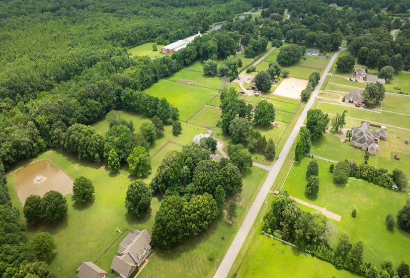 4540 PLANTERS TRACE LN, Collierville, Tennessee 38017, 5 Bedrooms Bedrooms, 9 Rooms Rooms,3.1 BathroomsBathrooms,Residential,For Sale,PLANTERS TRACE,10224301