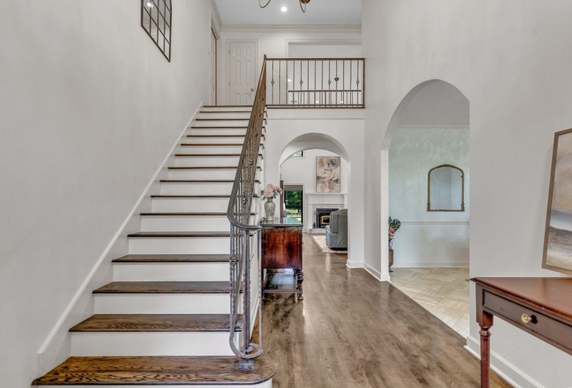 4540 PLANTERS TRACE LN, Collierville, Tennessee 38017, 5 Bedrooms Bedrooms, 9 Rooms Rooms,3.1 BathroomsBathrooms,Residential,For Sale,PLANTERS TRACE,10224301