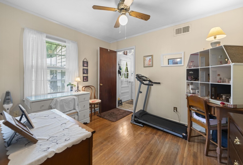 1563 MARCIA RD, Memphis, Tennessee 38117, 3 Bedrooms Bedrooms, 6 Rooms Rooms,1 BathroomBathrooms,Residential,For Sale,MARCIA,10224302