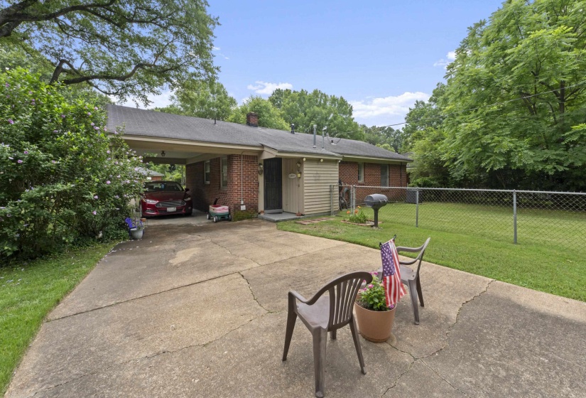1563 MARCIA RD, Memphis, Tennessee 38117, 3 Bedrooms Bedrooms, 6 Rooms Rooms,1 BathroomBathrooms,Residential,For Sale,MARCIA,10224302