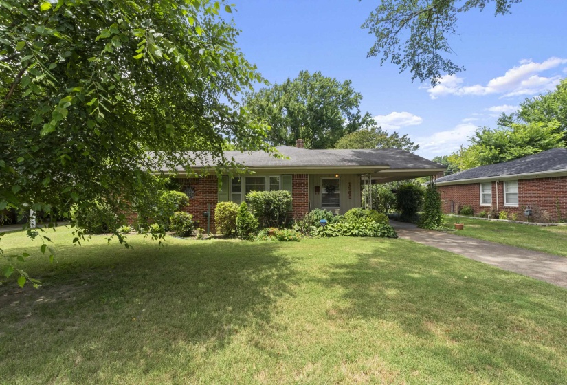 1563 MARCIA RD, Memphis, Tennessee 38117, 3 Bedrooms Bedrooms, 6 Rooms Rooms,1 BathroomBathrooms,Residential,For Sale,MARCIA,10224302
