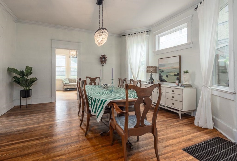 8 EVERGREEN ST, Memphis, Tennessee 38104, 4 Bedrooms Bedrooms, 9 Rooms Rooms,2.1 BathroomsBathrooms,Residential,For Sale,EVERGREEN,10224306