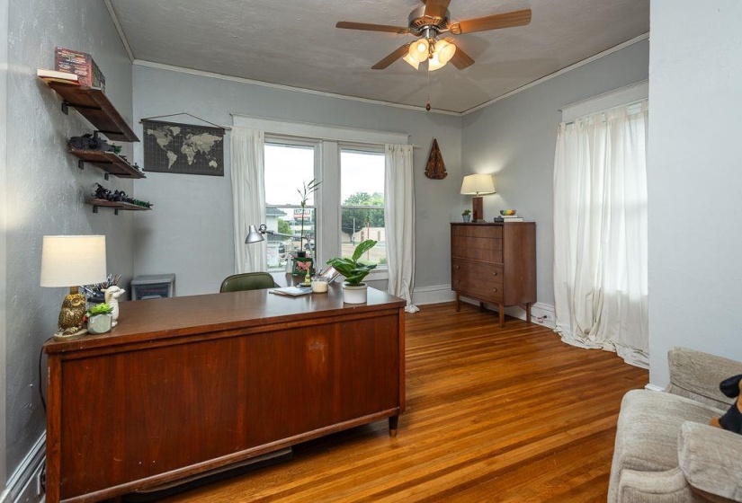 8 EVERGREEN ST, Memphis, Tennessee 38104, 4 Bedrooms Bedrooms, 9 Rooms Rooms,2.1 BathroomsBathrooms,Residential,For Sale,EVERGREEN,10224306
