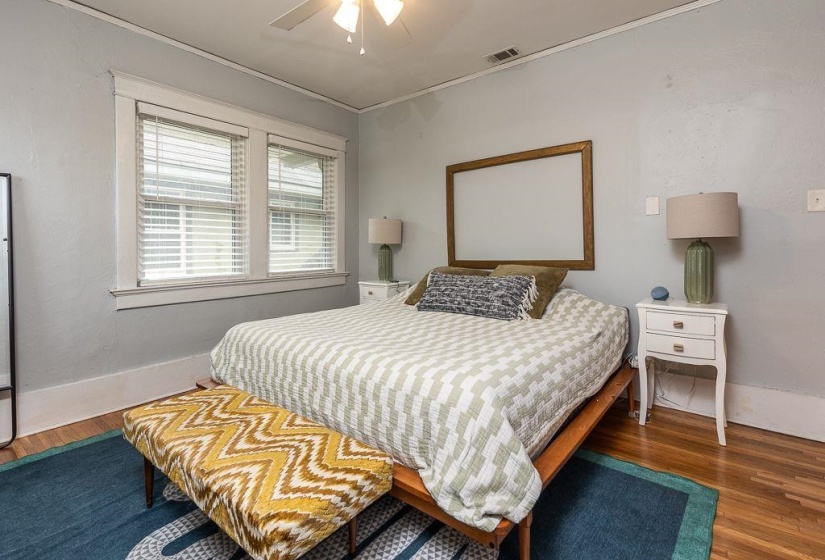 8 EVERGREEN ST, Memphis, Tennessee 38104, 4 Bedrooms Bedrooms, 9 Rooms Rooms,2.1 BathroomsBathrooms,Residential,For Sale,EVERGREEN,10224306