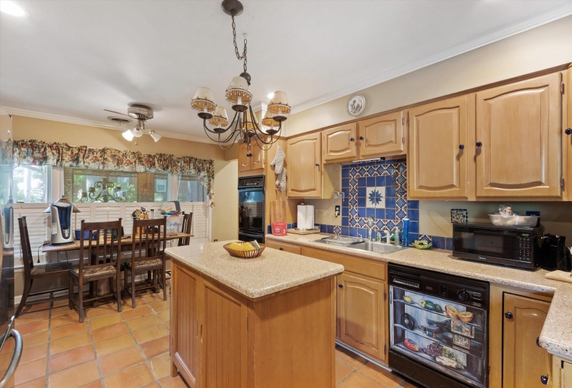 2532 HAWTHORNE RD, Bartlett, Tennessee 38134, 3 Bedrooms Bedrooms, 8 Rooms Rooms,2.1 BathroomsBathrooms,Residential,For Sale,HAWTHORNE,10224311