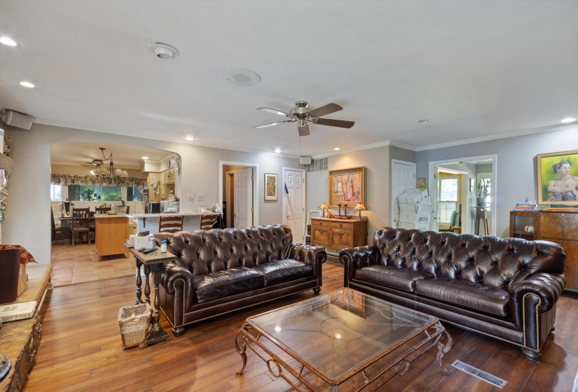 2532 HAWTHORNE RD, Bartlett, Tennessee 38134, 3 Bedrooms Bedrooms, 8 Rooms Rooms,2.1 BathroomsBathrooms,Residential,For Sale,HAWTHORNE,10224311