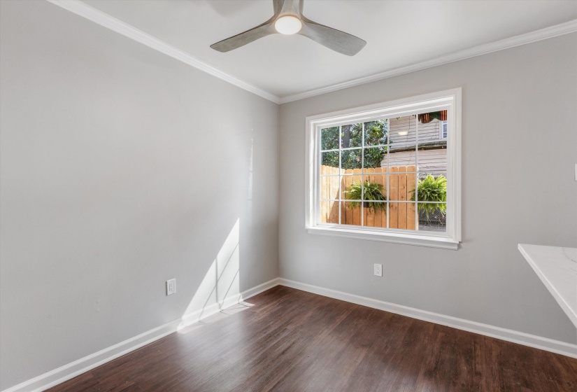 529 PEABODY SQ, Memphis, Tennessee 38104, 2 Bedrooms Bedrooms, 5 Rooms Rooms,1.2 BathroomsBathrooms,Residential,For Sale,PEABODY,10224312