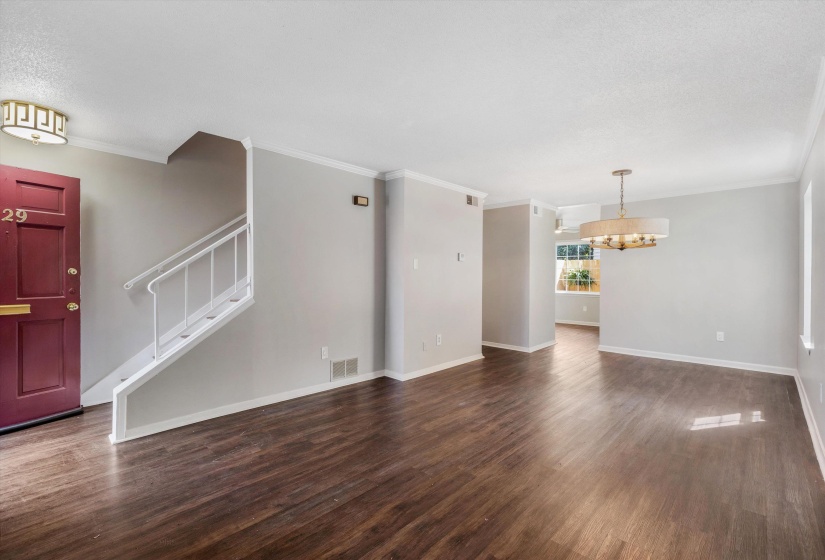 529 PEABODY SQ, Memphis, Tennessee 38104, 2 Bedrooms Bedrooms, 5 Rooms Rooms,1.2 BathroomsBathrooms,Residential,For Sale,PEABODY,10224312