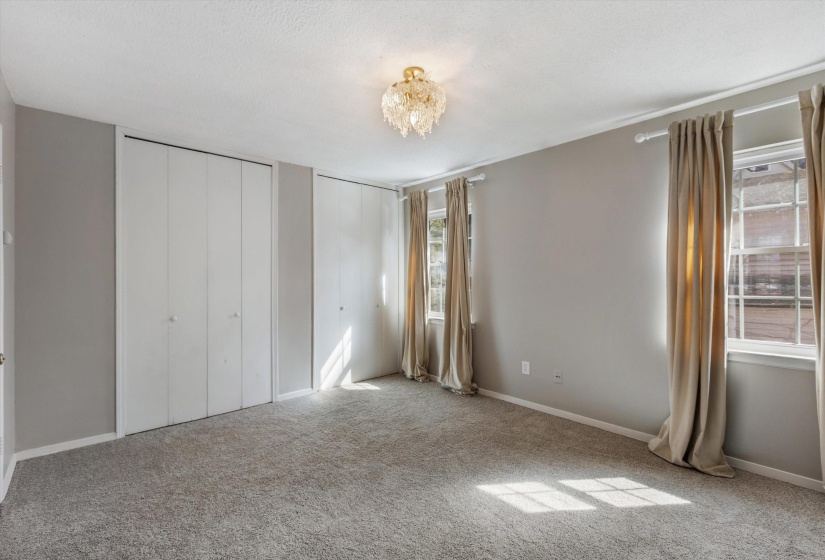529 PEABODY SQ, Memphis, Tennessee 38104, 2 Bedrooms Bedrooms, 5 Rooms Rooms,1.2 BathroomsBathrooms,Residential,For Sale,PEABODY,10224312