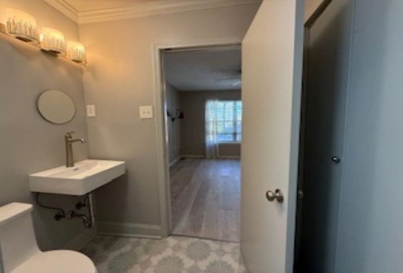 529 PEABODY SQ, Memphis, Tennessee 38104, 2 Bedrooms Bedrooms, 5 Rooms Rooms,1.2 BathroomsBathrooms,Residential,For Sale,PEABODY,10224312