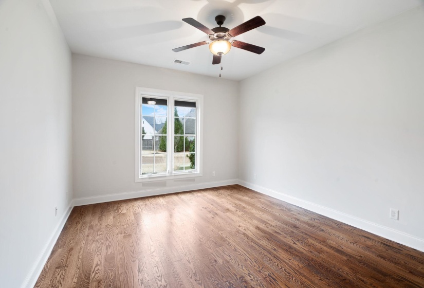 707 JUSTANA DR, Unincorporated, Tennessee 38017, 5 Bedroom Bedrooms, 9 Room Rooms,3 BathroomBathrooms,Residential,For Sale,JUSTANA,0,10224314