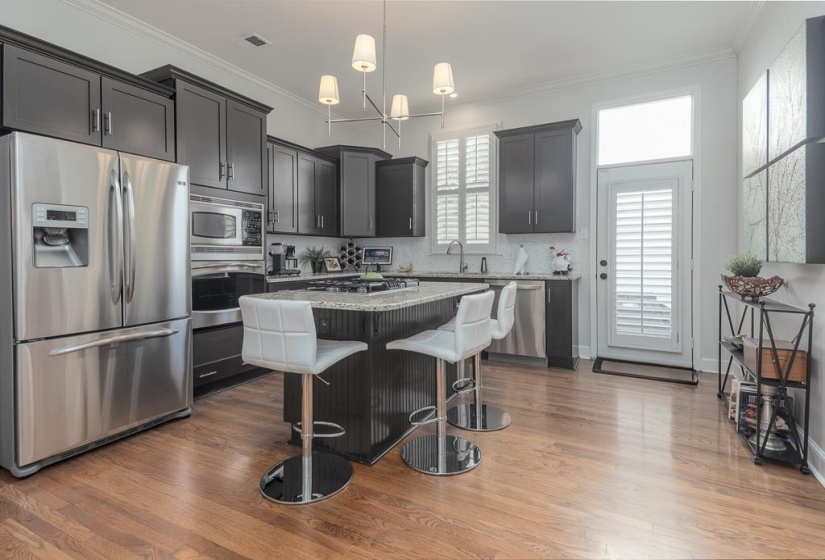 1014 HARBOR BEND CIR, Memphis, Tennessee 38103, 3 Bedrooms Bedrooms, 5 Rooms Rooms,3 BathroomsBathrooms,Residential,For Sale,HARBOR BEND,10224315