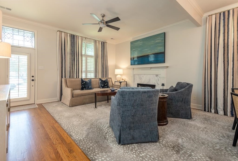 1014 HARBOR BEND CIR, Memphis, Tennessee 38103, 3 Bedrooms Bedrooms, 5 Rooms Rooms,3 BathroomsBathrooms,Residential,For Sale,HARBOR BEND,10224315