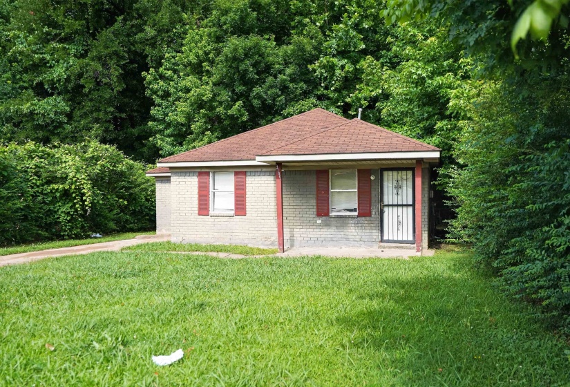 3795 BLACK FORREST DR, Memphis, Tennessee 38128, 3 Bedrooms Bedrooms, 7 Rooms Rooms,2 BathroomsBathrooms,Residential,For Sale,BLACK FORREST,10224318