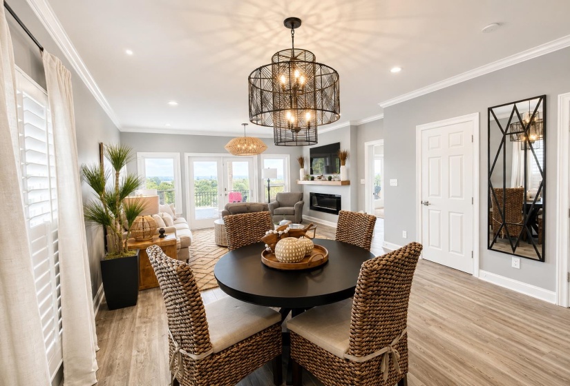 155 TIDEWATER PT, Savannah, Tennessee 38372, 4 Bedroom Bedrooms, 8 Room Rooms,3.1 BathroomBathrooms,Residential,For Sale,TIDEWATER,0,10224321