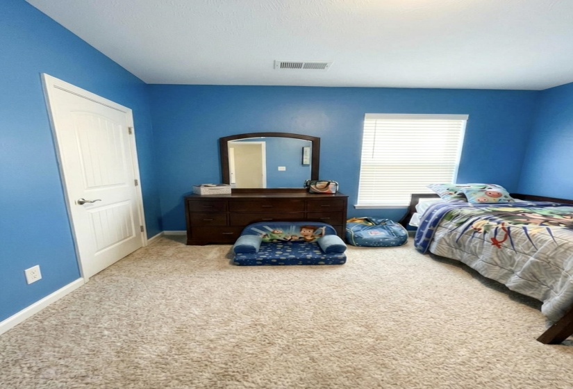 10 MISTY BIRCH LN, Oakland, Tennessee 38060, 4 Bedroom Bedrooms, 8 Room Rooms,2.1 BathroomBathrooms,Residential,For Sale,MISTY BIRCH,0,10224329