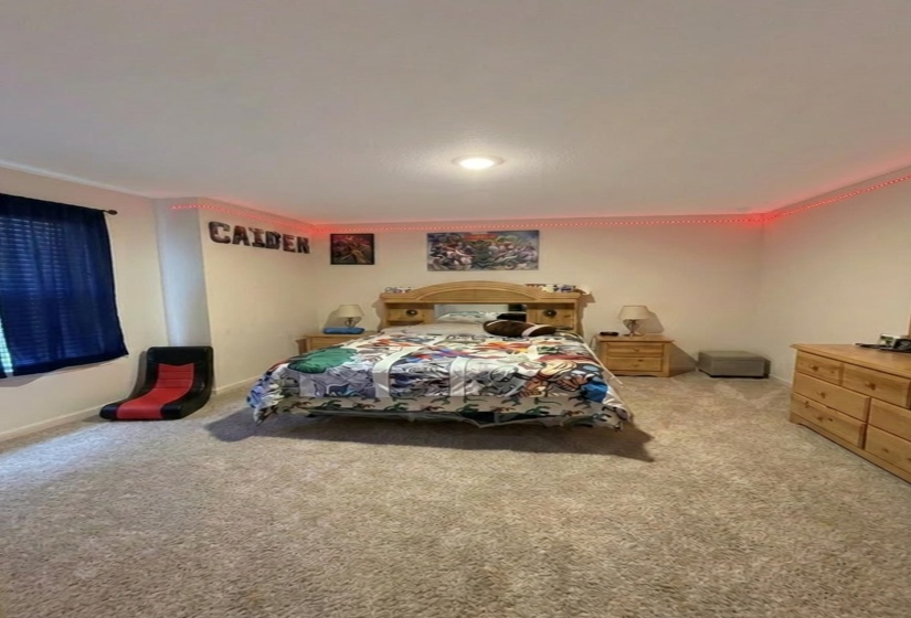 10 MISTY BIRCH LN, Oakland, Tennessee 38060, 4 Bedroom Bedrooms, 8 Room Rooms,2.1 BathroomBathrooms,Residential,For Sale,MISTY BIRCH,0,10224329