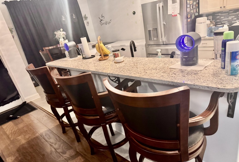 195 LAUREL GLEN DR, Oakland, Tennessee 38060, 5 Bedrooms Bedrooms, 8 Rooms Rooms,3 BathroomsBathrooms,Residential,For Sale,LAUREL GLEN,10224335