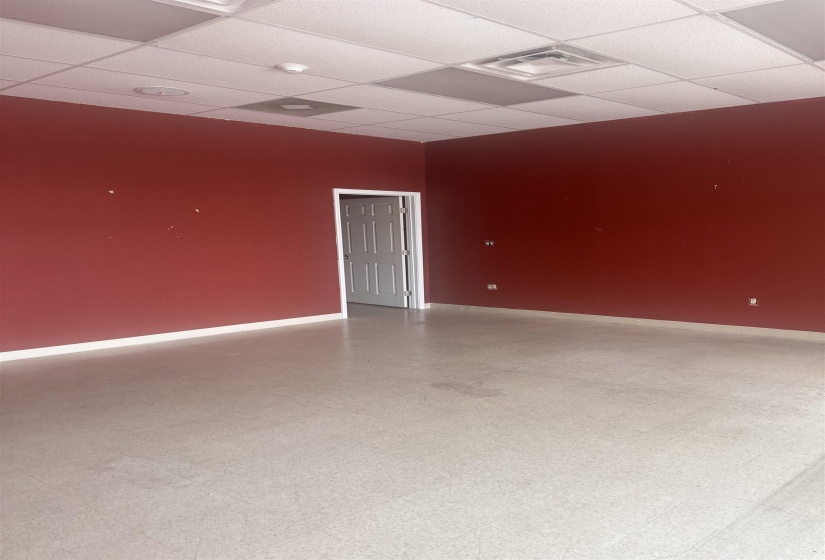1890 BERRYHILL #108 RD, Memphis, Tennessee 38016, 0 , 0 ,0,Commercial/industrial,For Sale,BERRYHILL #108,0,10224387