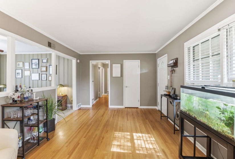 1614 STERLING DR, Memphis, Tennessee 38119, 4 Bedroom Bedrooms, 7 Room Rooms,1.1 BathroomBathrooms,Residential,For Sale,STERLING,0,10224359