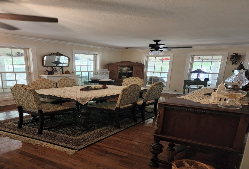 10140 RIVERTON ROSE TRL, Cherokee, Alabama 35616, 3 Bedrooms Bedrooms, 9 Rooms Rooms,2 BathroomsBathrooms,Residential,For Sale,RIVERTON ROSE,10224360