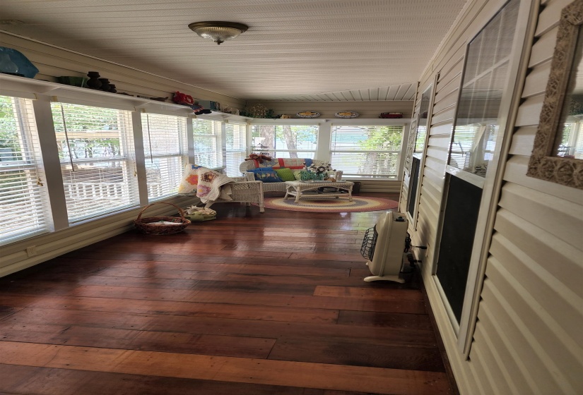 10140 RIVERTON ROSE TRL, Cherokee, Alabama 35616, 3 Bedrooms Bedrooms, 9 Rooms Rooms,2 BathroomsBathrooms,Residential,For Sale,RIVERTON ROSE,10224360