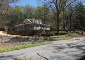 10140 RIVERTON ROSE TRL, Cherokee, Alabama 35616, 3 Bedrooms Bedrooms, 9 Rooms Rooms,2 BathroomsBathrooms,Residential,For Sale,RIVERTON ROSE,10224360