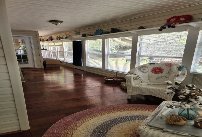 10140 RIVERTON ROSE TRL, Cherokee, Alabama 35616, 3 Bedrooms Bedrooms, 9 Rooms Rooms,2 BathroomsBathrooms,Residential,For Sale,RIVERTON ROSE,10224360