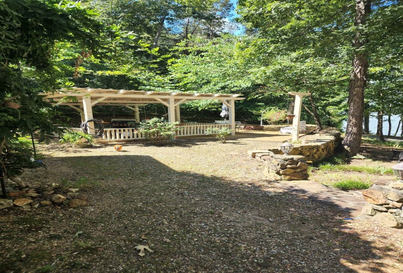 10140 RIVERTON ROSE TRL, Cherokee, Alabama 35616, 3 Bedrooms Bedrooms, 9 Rooms Rooms,2 BathroomsBathrooms,Residential,For Sale,RIVERTON ROSE,10224360