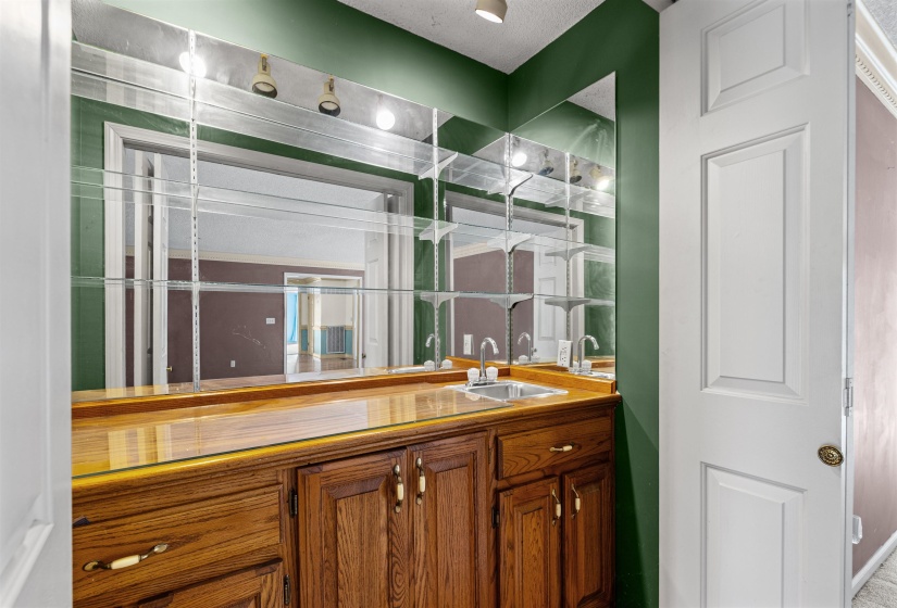 43 HASTINGS WAY, Covington, Tennessee 38019, 4 Bedrooms Bedrooms, 8 Rooms Rooms,2 BathroomsBathrooms,Residential,For Sale,HASTINGS,10224363