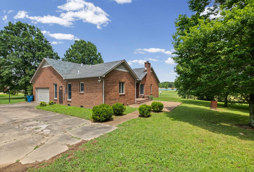 43 HASTINGS WAY, Covington, Tennessee 38019, 4 Bedrooms Bedrooms, 8 Rooms Rooms,2 BathroomsBathrooms,Residential,For Sale,HASTINGS,10224363