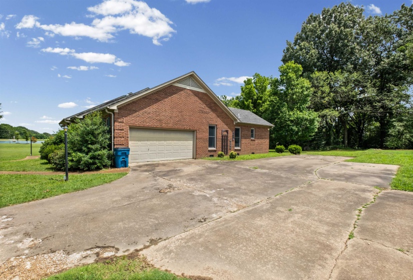 43 HASTINGS WAY, Covington, Tennessee 38019, 4 Bedrooms Bedrooms, 8 Rooms Rooms,2 BathroomsBathrooms,Residential,For Sale,HASTINGS,10224363